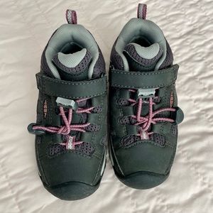 Keen Child Targhee Low Hiking Shoes Size 8
